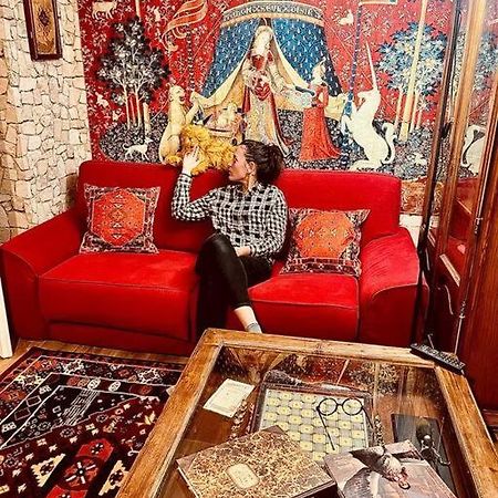La Chambre Des Secrets Perougien Perouges Ngoại thất bức ảnh